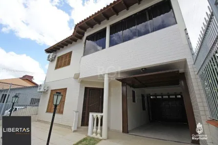 Casa com 3 Quartos à venda, 245m² no Vila Ipiranga, Porto Alegre
