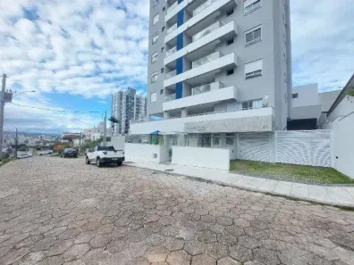 Apartamento com 2 Quartos à venda, 185m² no Barreiros, São José