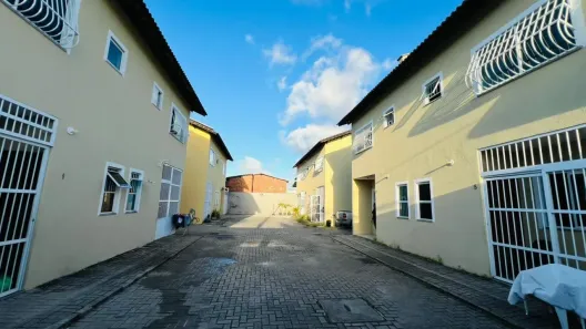Casa de Condomínio com 2 Quartos à venda, 65m² no Parque Leblon, Caucaia