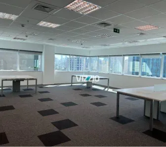 Sala Comercial para alugar, 246m² no Jardim Paulistano, São Paulo