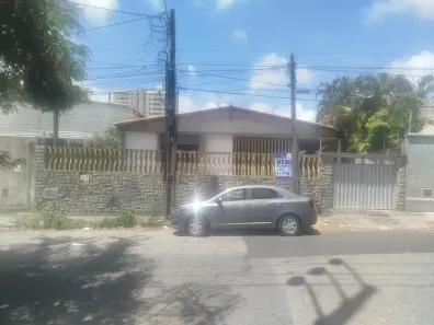 Casa com 5 Quartos à venda, 310m² no Tauape, Fortaleza