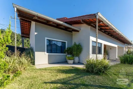 Casa com 4 Quartos à venda, 399m² no Garcia, Blumenau