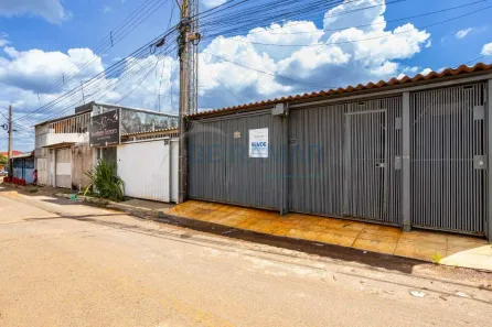 Casa com 2 Quartos à venda, 126m² no Samambaia Sul, Brasília