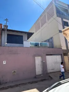 Sobrado com 3 Quartos à venda, 128m² no Itapoã II, Brasília