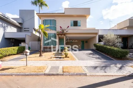 Casa de Condomínio com 3 Quartos à venda, 222m² no Loteamento Portal do Sol II, Goiânia