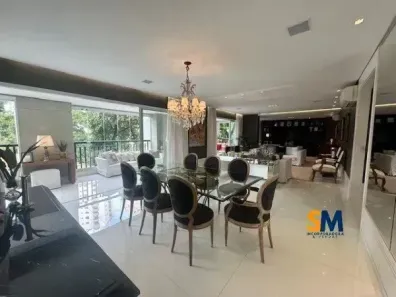Apartamento com 3 Quartos para alugar, 230m² no Moema, São Paulo