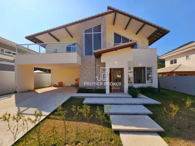 Casa de Condomínio com 3 Quartos à venda, 260m² no Albuquerque, Teresópolis
