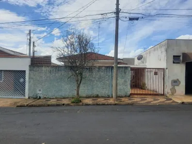 Casa com 3 Quartos à venda, 162m² no Jardim Santa Angelina, Araraquara