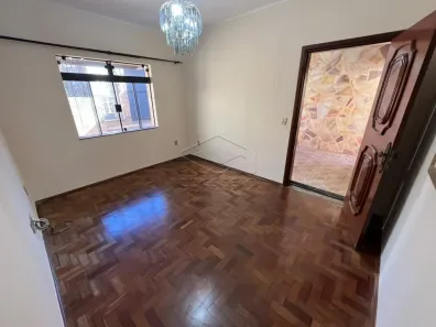 Casa com 2 Quartos à venda, 147m² no Vila Paccola, Lençóis Paulista