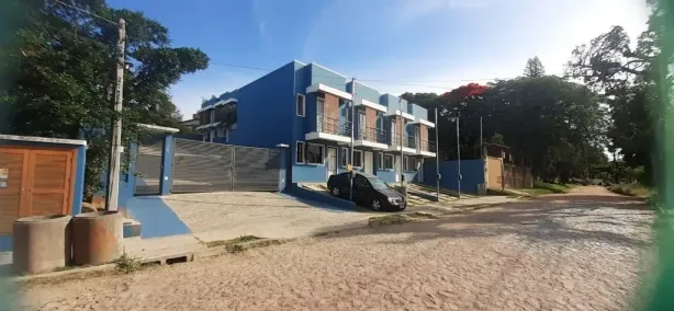 Sobrado com 2 Quartos à venda, 53m² no Tarumã, Viamão