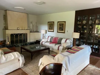 Sobrado com 4 Quartos à venda, 530m² no Vila de São Fernando, Cotia