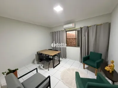 para alugar, 14m² no Nossa Senhora Aparecida, Uberlândia