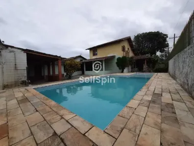 Casa com 3 Quartos para alugar, 128m² no Itaipu, Niterói