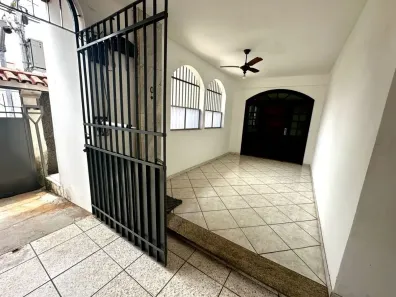 Casa com 5 Quartos à venda, 270m² no Centro de Vila Velha, Vila Velha