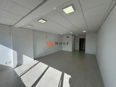 Sala Comercial para alugar, 35m² no Estreito, Florianópolis
