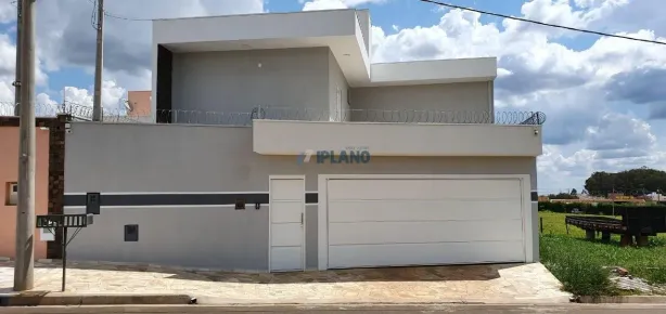 Sobrado com 3 Quartos à venda, 180m² no Jardim do Bosque, São Carlos