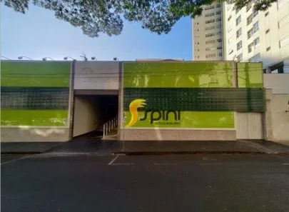 Prédio Comercial para alugar, 1350m² no Centro, Uberlândia