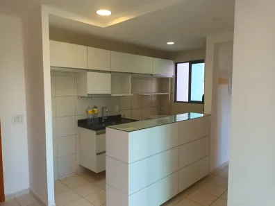 Apartamento com 2 Quartos para alugar, 45m² no Torre, Recife