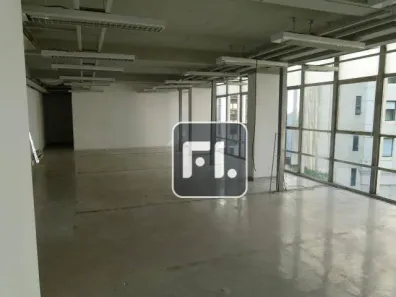 Sala Comercial para alugar, 135m² no Jardim Europa, São Paulo