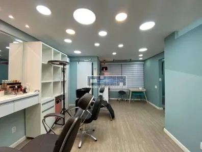 Sala Comercial à venda, 42m² no Vila Mathias, Santos