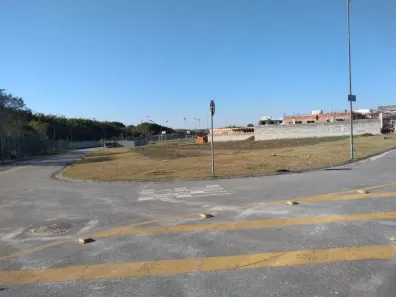 Lote/Terreno à venda, 785m² no Condomínio Residencial Colinas do Paratehy, São José dos Campos