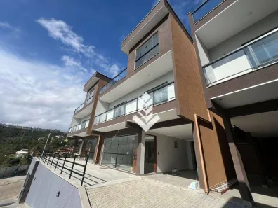 Casa com 3 Quartos à venda, 150m² no Braunes, Nova Friburgo