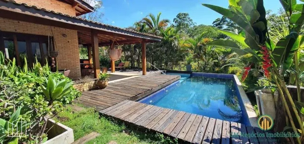 Casa com 3 Quartos à venda, 250m² no Jardim Indaiá, Embu das Artes
