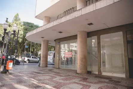 Ponto Comercial à venda, 370m² no Centro, Juiz de Fora