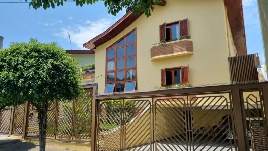 Sobrado com 5 Quartos à venda, 450m² no Parque dos Príncipes, São Paulo
