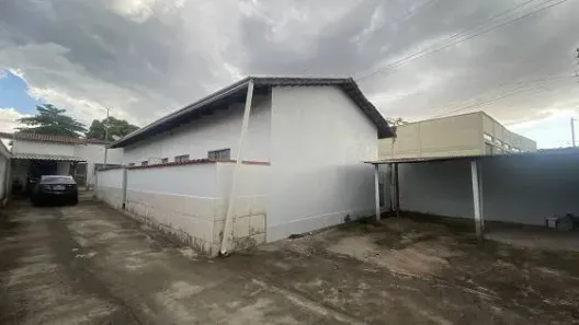 Casa com 2 Quartos à venda, 296m² no Jardim Santo Antônio, Goiânia