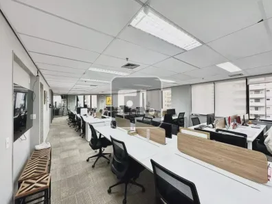 Sala Comercial para alugar, 385m² no Vila Olímpia, São Paulo