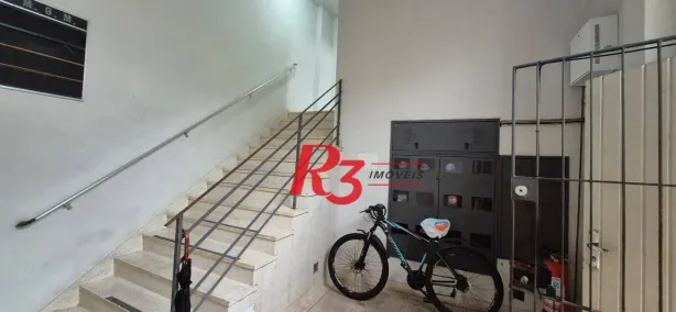 Sala Comercial para alugar, 60m² no Gonzaga, Santos