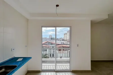 Apartamento com 1 Quarto para alugar, 24m² no Parque Maria Luiza, São Paulo
