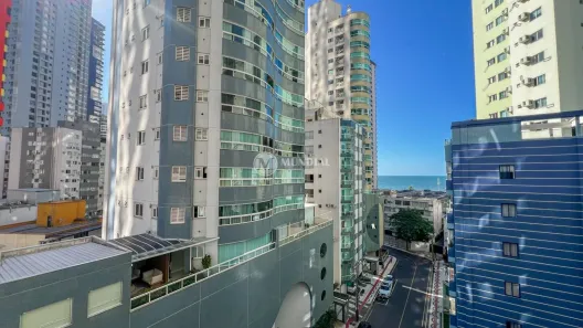 Apartamento com 2 Quartos para alugar, 72m² no Centro, Balneário Camboriú