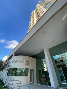 Apartamento com 2 Quartos para alugar, 65m² no Itapuã, Vila Velha