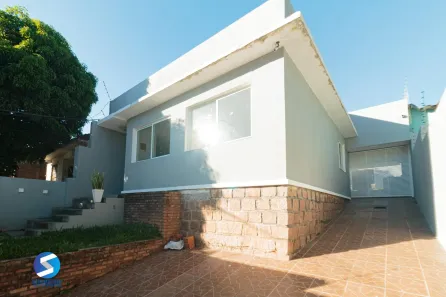 Casa com 4 Quartos à venda, 198m² no Vila Ipiranga, Porto Alegre