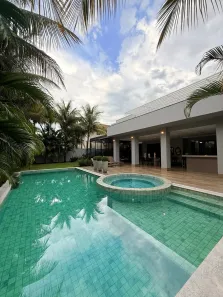 Casa de Condomínio com 5 Quartos para venda ou aluguel, 680m² no Residencial Alphaville Flamboyant, Goiânia