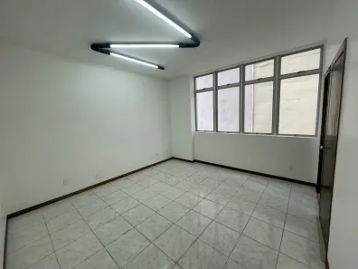 Sala Comercial à venda, 48m² no Lourdes, Belo Horizonte