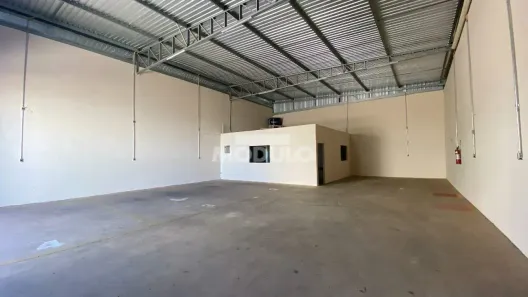 Galpão/Depósito/Armazém para alugar, 216m² no Shopping Park, Uberlândia