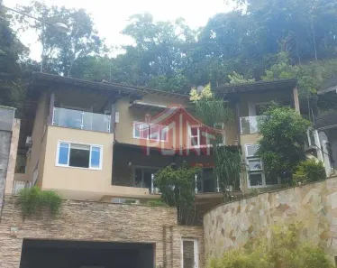 Casa de Condomínio com 6 Quartos à venda, 280m² no Badu, Niterói