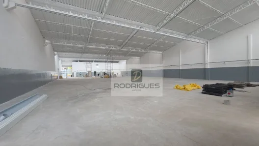 Galpão/Depósito/Armazém para alugar, 2350m² no Serraria, Diadema