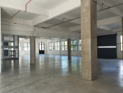 Prédio Comercial para alugar, 1493m² no São Geraldo, Porto Alegre