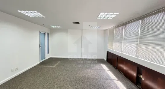 Sala Comercial para alugar, 180m² no Campo Belo, São Paulo