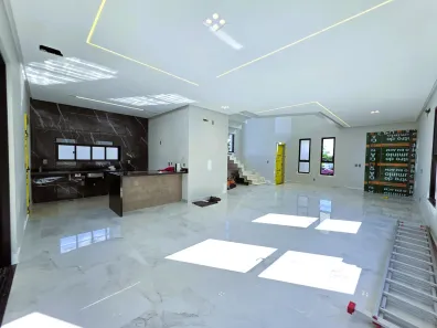 Casa de Condomínio com 4 Quartos à venda, 360m² no Ponta Negra, Manaus
