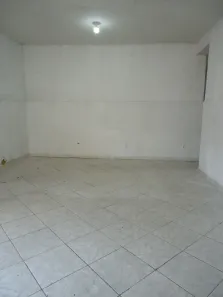 Ponto Comercial para alugar, 43m² no Rocha Miranda, Rio de Janeiro