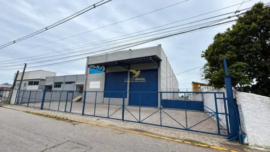 Galpão/Depósito/Armazém para alugar, 1100m² no Morro da Bina, Biguaçu