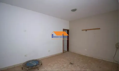 Casa com 3 Quartos à venda, 210m² no Parque Xangri-Lá, Contagem