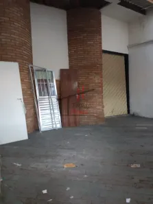 Prédio Comercial para alugar, 1000m² no Vila Esperança, São Paulo