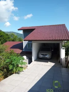 Casa com 3 Quartos à venda, 230m² no Fundos, Biguaçu