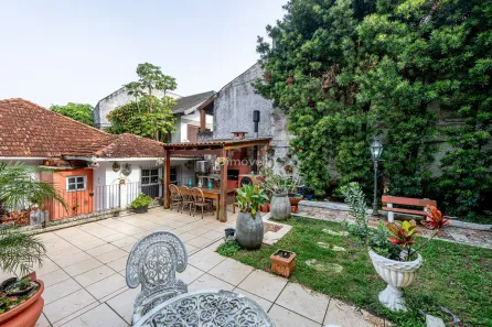 Casa com 3 Quartos à venda, 280m² no Vila Assunção, Porto Alegre